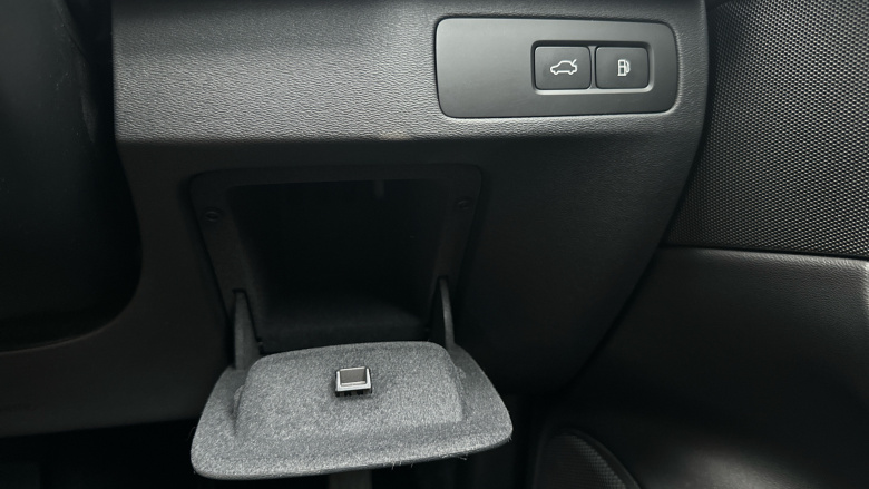 Volvo XC90 2.0 T8 PHEV Plus Dark 5dr AWD Geartronic Estate